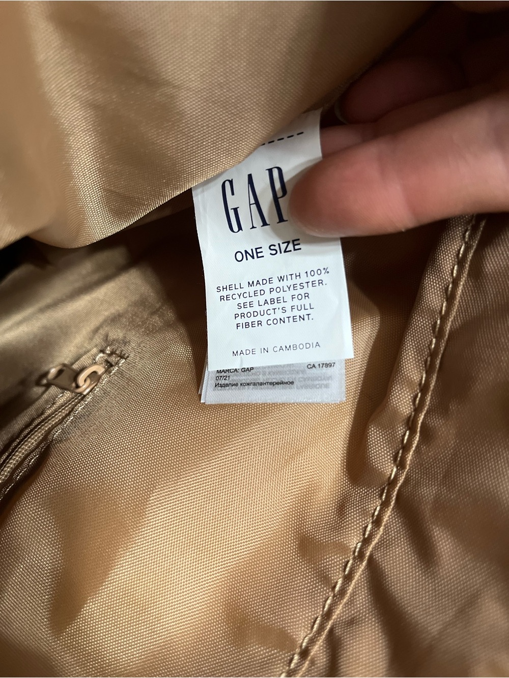 GAP Quilted Puffer Tote Bag in Beige - Picture 8 of 8